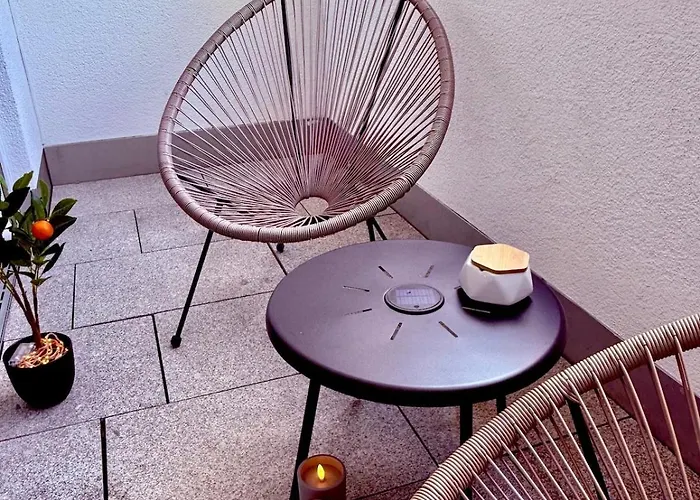 Zentrumsnah, Balkon, Amazon Prime,self Checkin Augusta