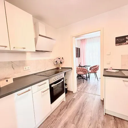 شقة Zentrumsnah, Balkon, Amazon Prime,self Checkin *