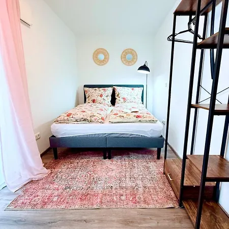 Zentrumsnah, Balkon, Amazon Prime,self Checkin شقة *