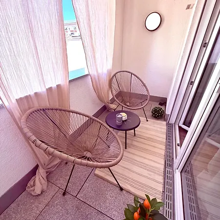 Stilvolles Mit Balkon - Zentrumsnah, Self Checkin * Augsburg